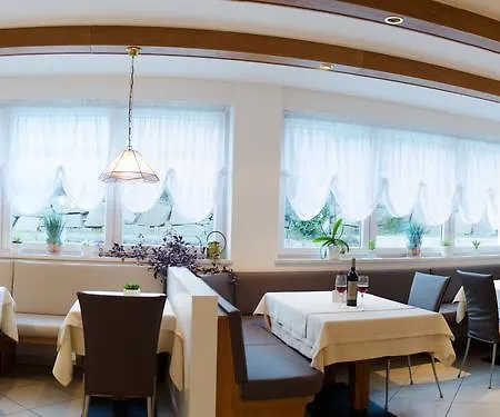 Hotel Garni Sonnleitenhof 3*
